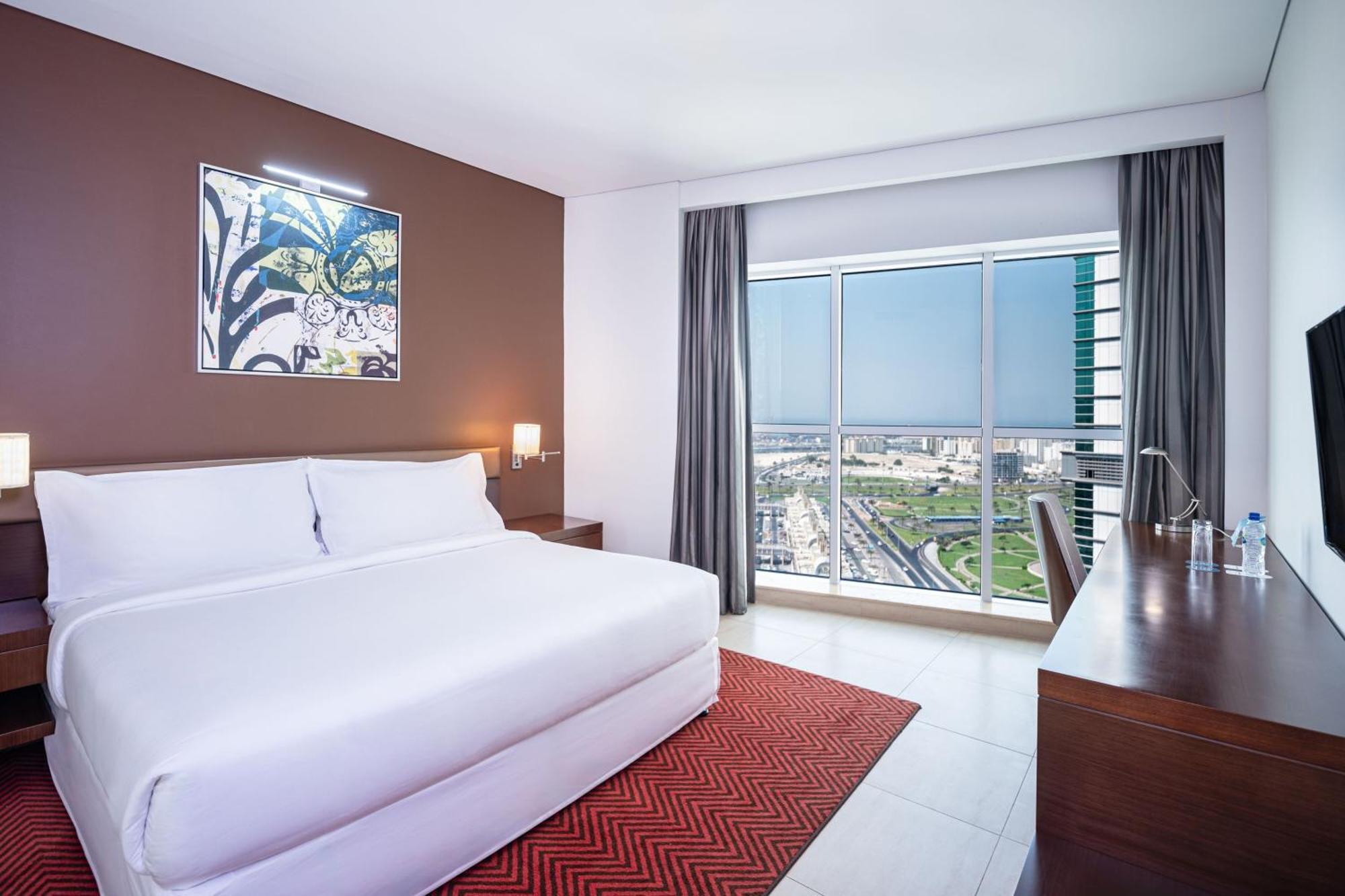 Four Points By Sheraton Szardża Zewnętrze zdjęcie