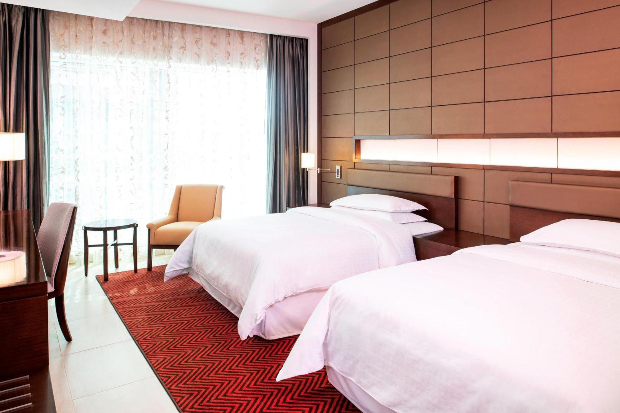Four Points By Sheraton Szardża Zewnętrze zdjęcie