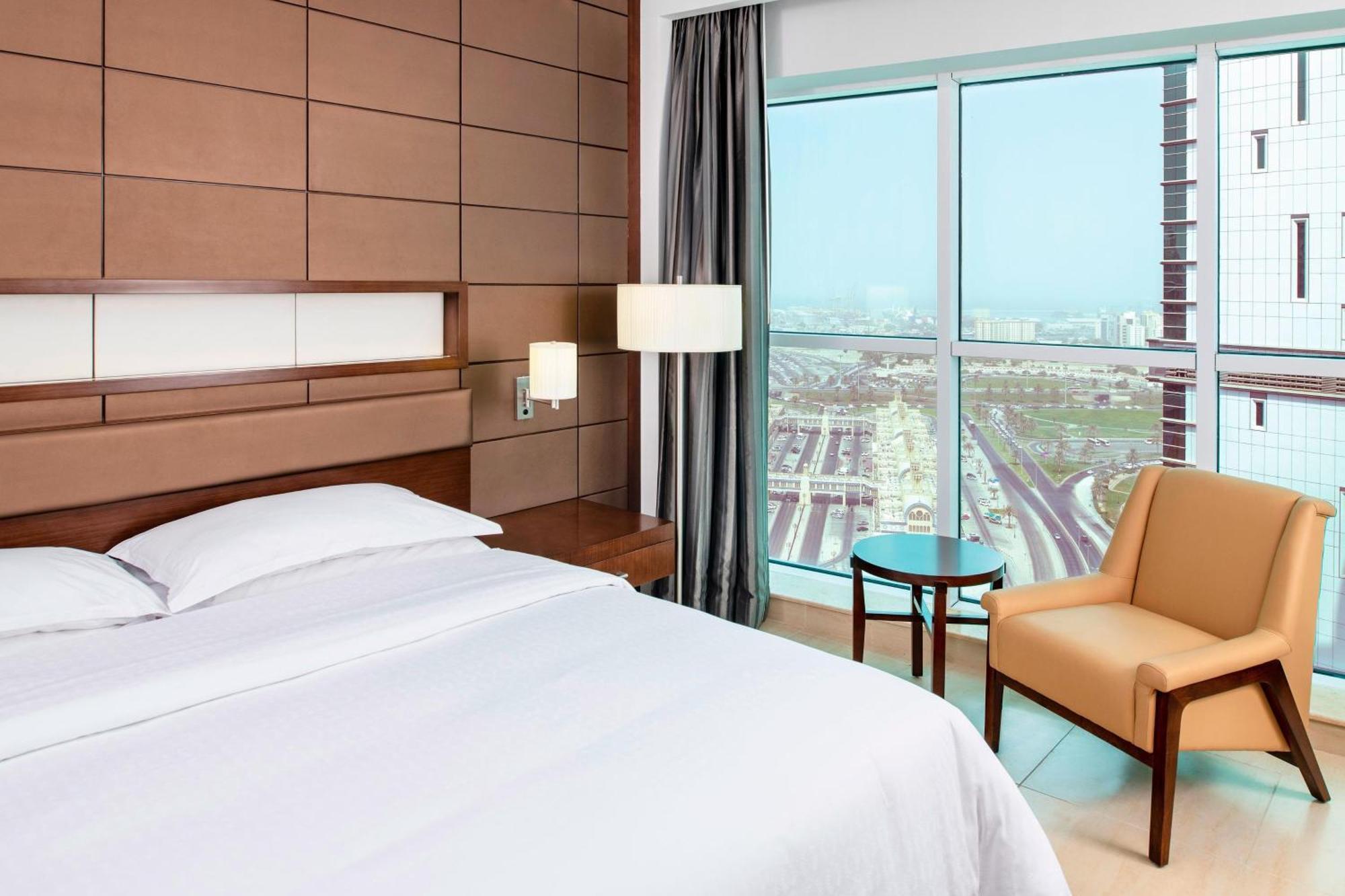 Four Points By Sheraton Szardża Zewnętrze zdjęcie